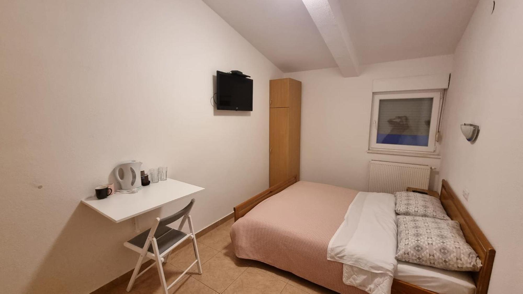 Apartments And Rooms Niki 2 Kaštela Esterno foto